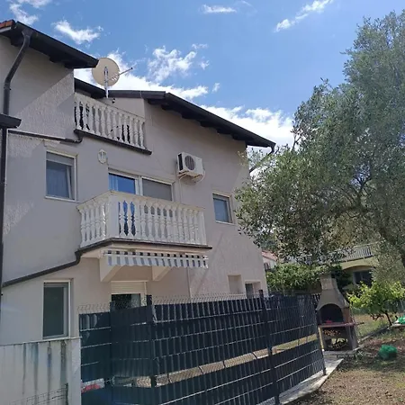 Ivano Apartment Bilice